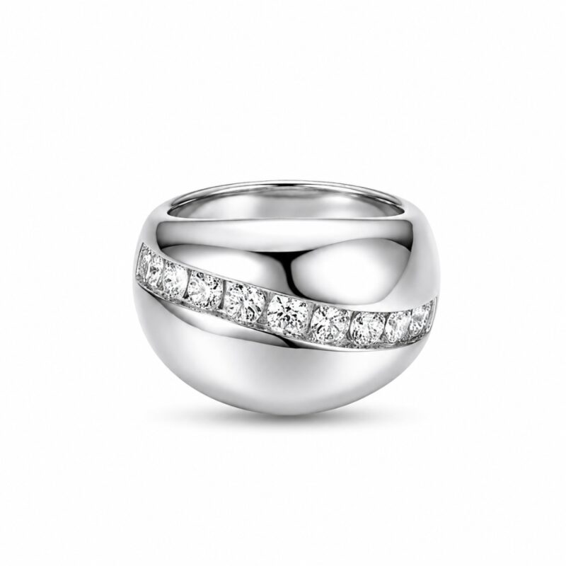 Elegant Curved Diamond Style Ring