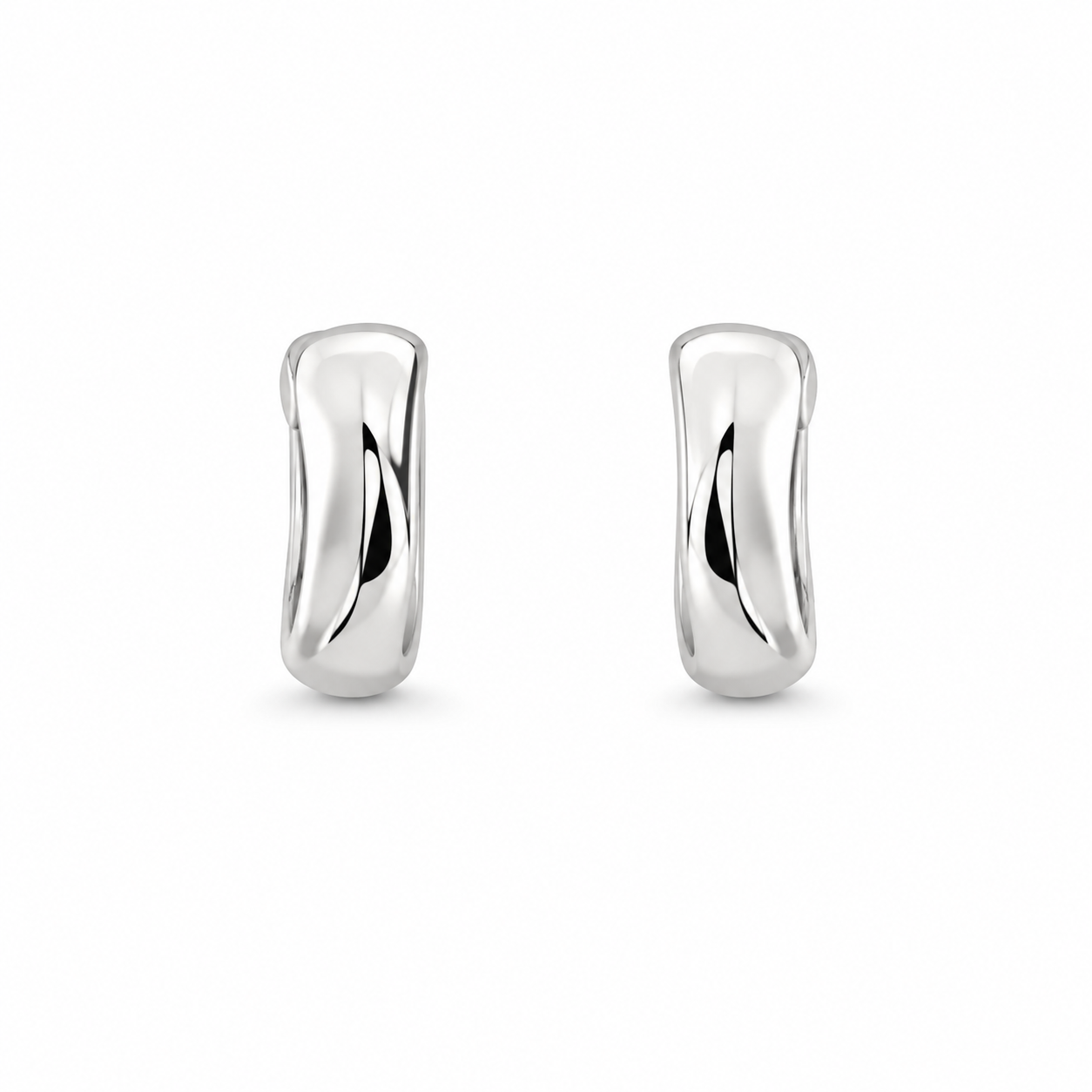 Silver Classic Polished Huggie Hoop Earrings Silver Huggie Hoop Earrings